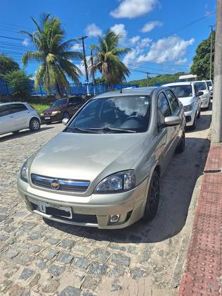 CHEVROLET CORSA 1.4 MPFI PREMIUM SEDAN 8V FLEX 4P MANUAL